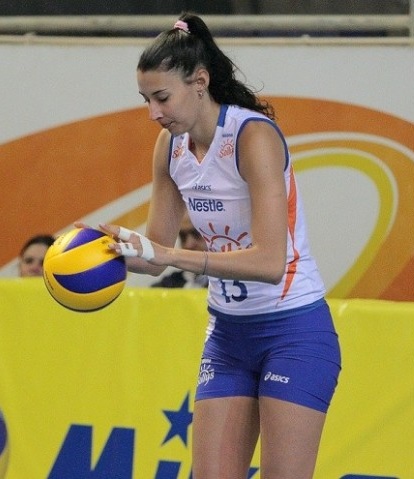 Foto de Sheilla Castro gostosa jogando vôlei