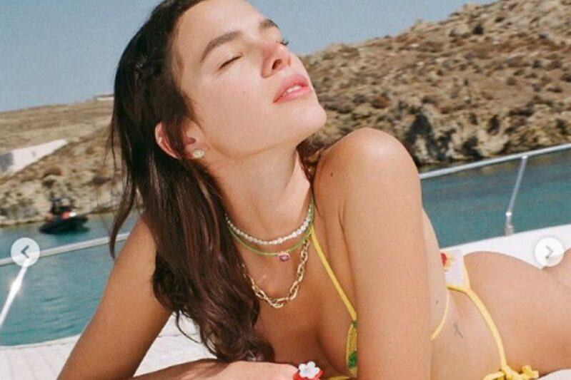 Foto de Bruna Marquezine de biquini